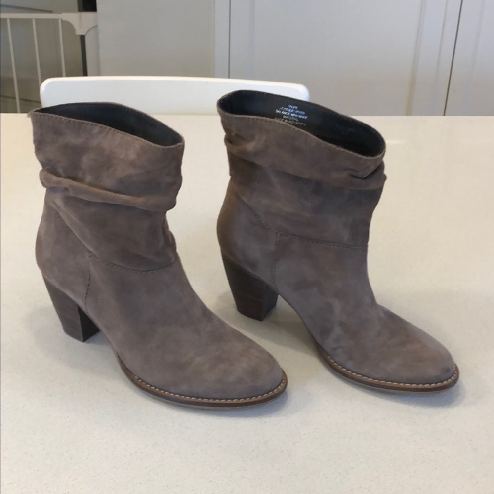 Nude suede bootie